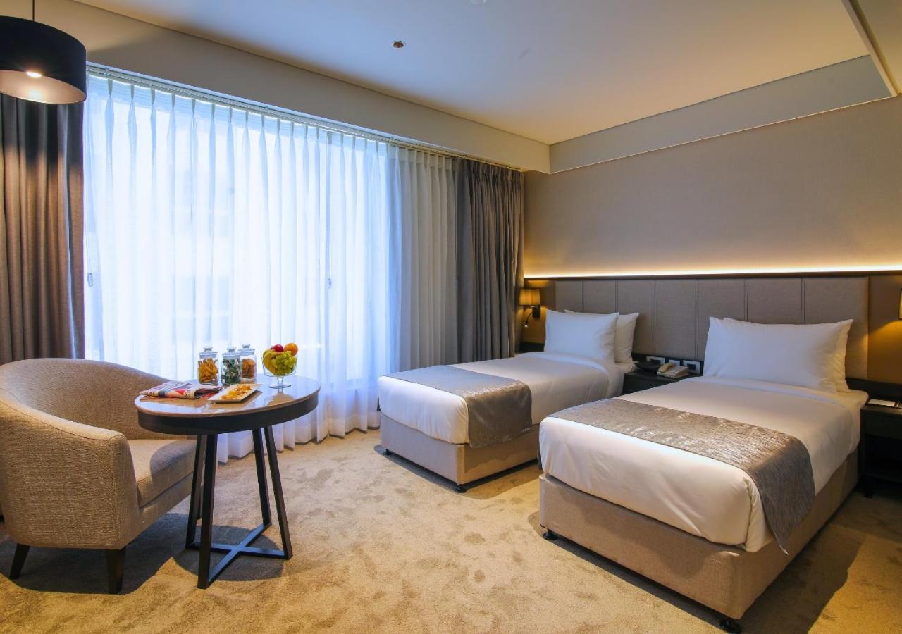 Essentia Premier Hotel Pune Wakad Pimpri-Chinchwad Exterior photo